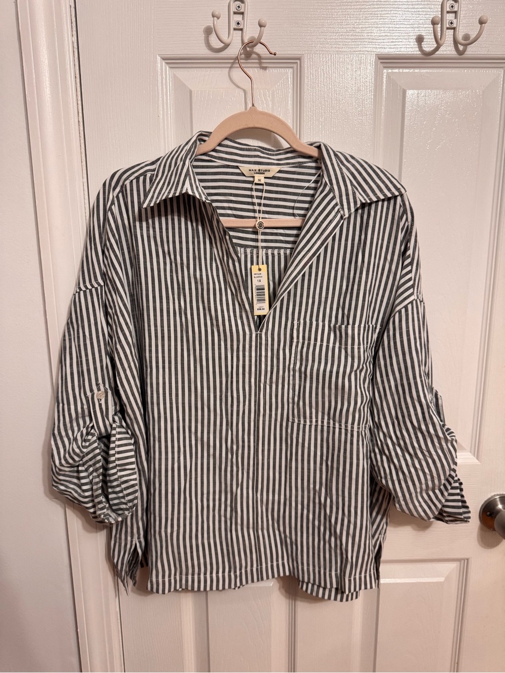 Black and White Striped Long-Sleeve Shirt